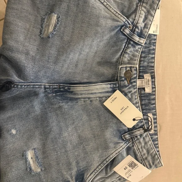 Forever 21 Wide Leg Jeans - Picture 4 of 4